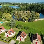Feriehus 6 - Persoons Lakeside 11
