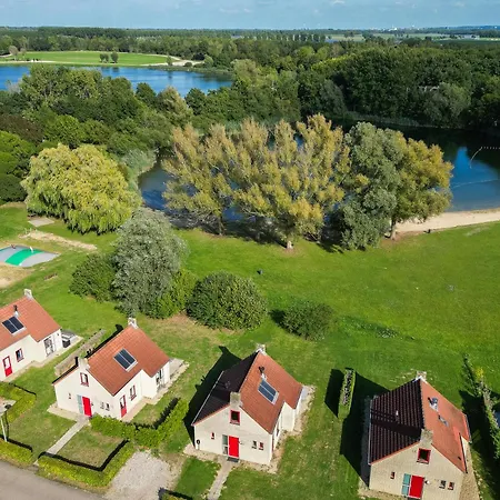Holiday home 6 - Persoons Lakeside 11