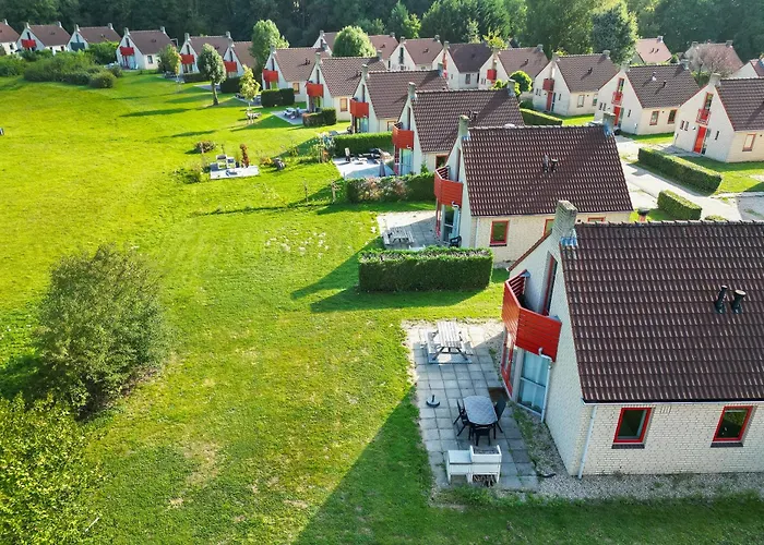 6 - Persoons Lakeside 11 بيت للعطل Ewijk