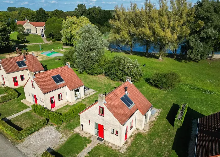 6 - Persoons Lakeside 11